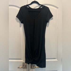 Black V-Neck Short Sleeve Dress